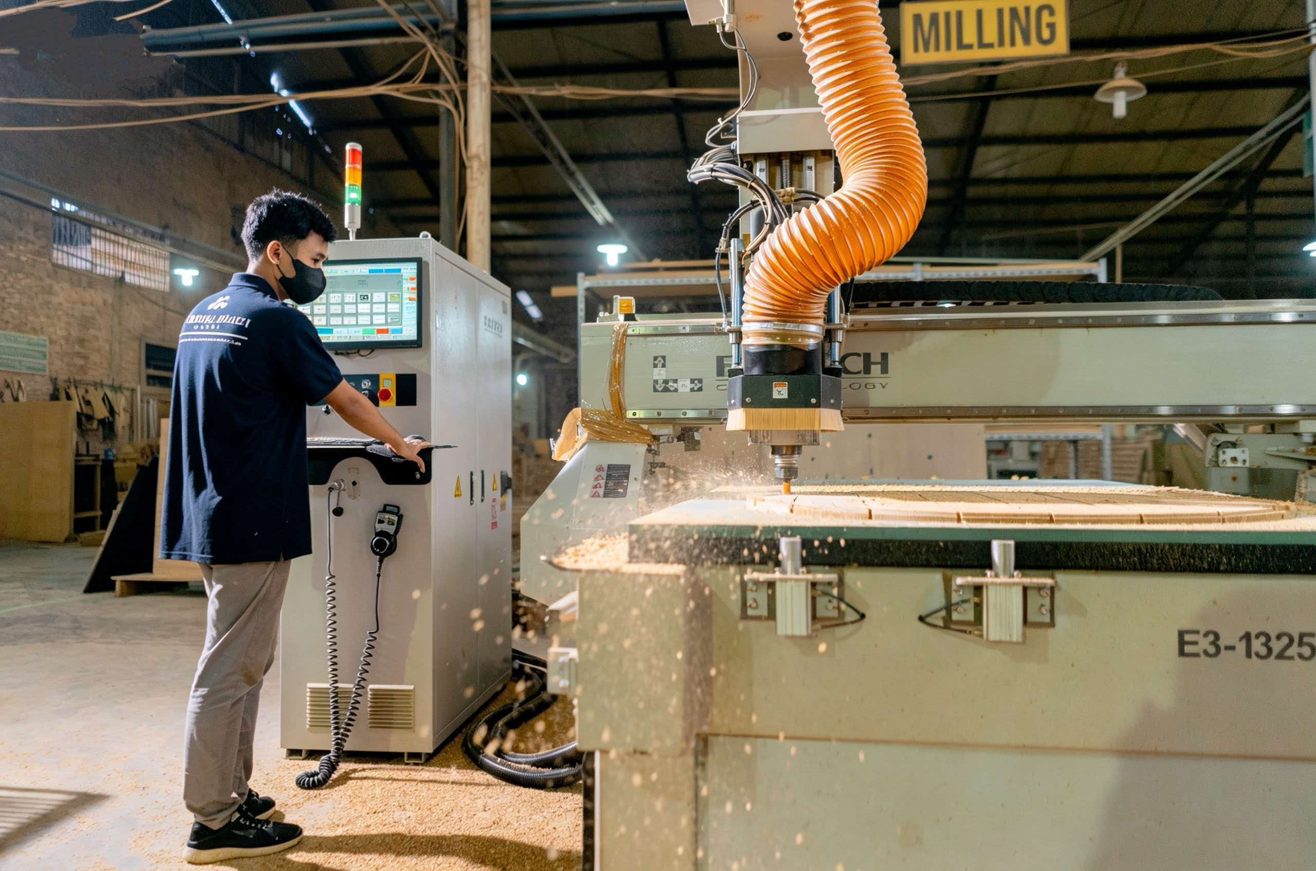Overseas overflow order manufacturing